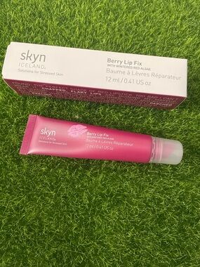 🆕 Skyn Iceland Berry Lip Fix